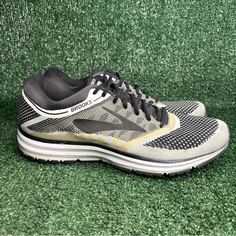 Brooks‎ Revel Mens Size 10.5 Black White Athletic Running Walking Shoes Sneakers